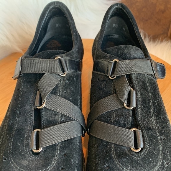 Stuart Weitzman || Black Suede Leather Slip On Sneakers 9.5 M - Picture 11 of 16